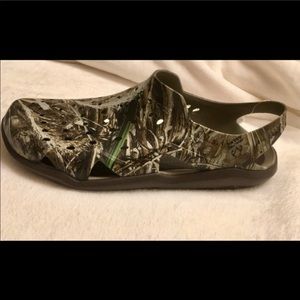 Croc’s Swiftwater Sandal Real Tree Camo